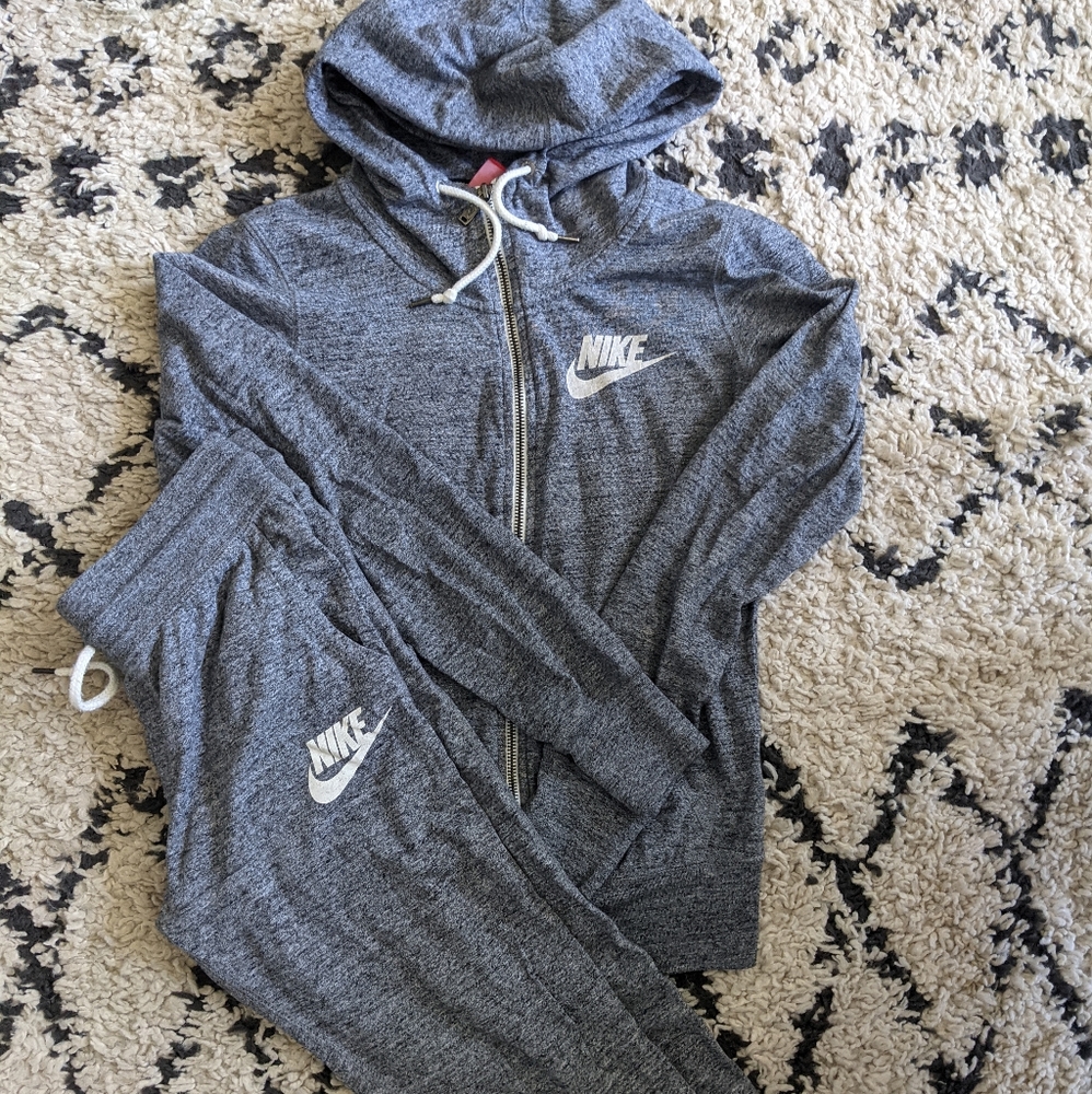 Nike Tracksuit Set